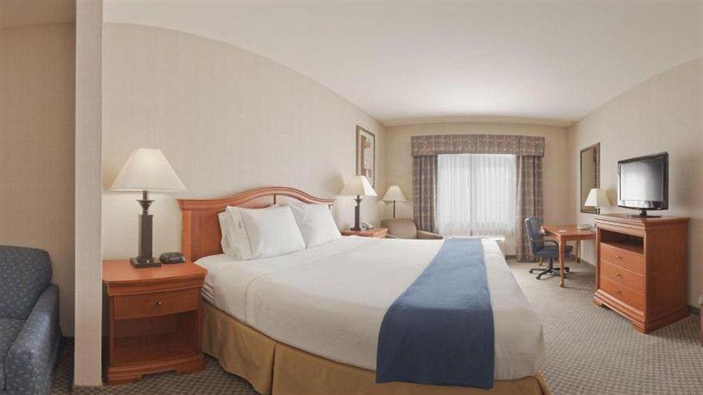 Holiday Inn Express Rochester-Victor By Ihg Екстериор снимка