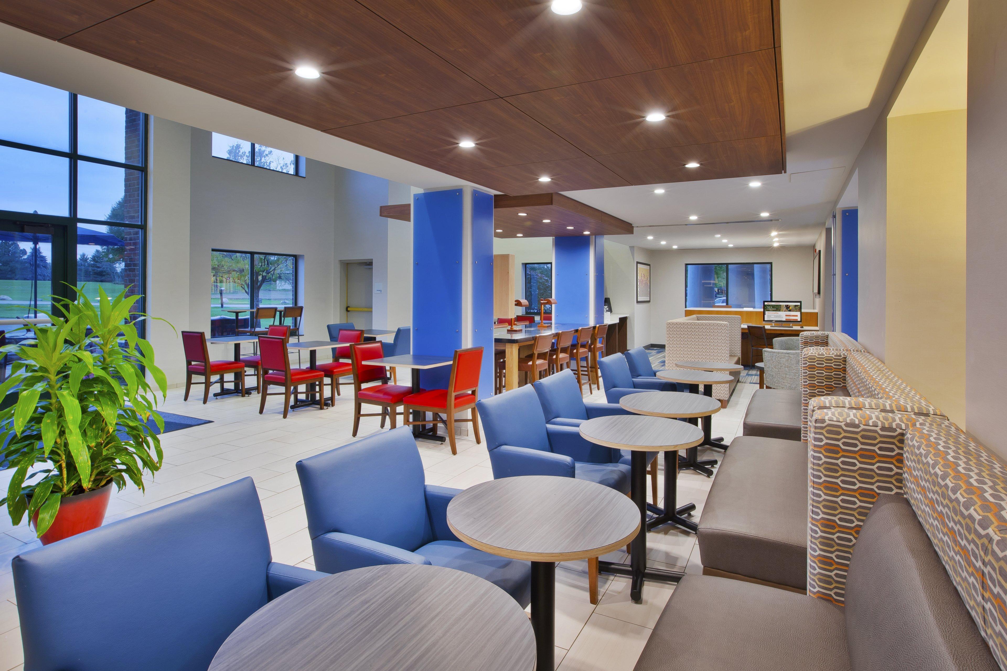 Holiday Inn Express Rochester-Victor By Ihg Екстериор снимка