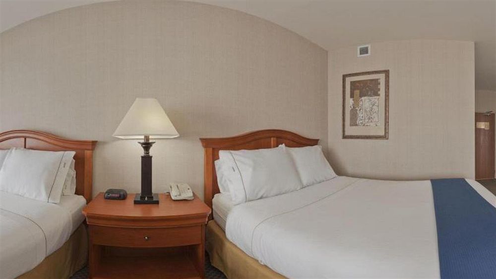 Holiday Inn Express Rochester-Victor By Ihg Екстериор снимка