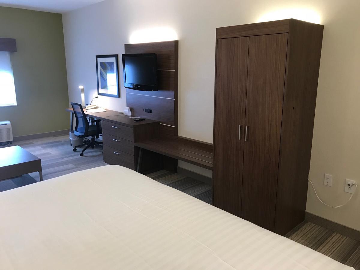 Holiday Inn Express Rochester-Victor By Ihg Екстериор снимка